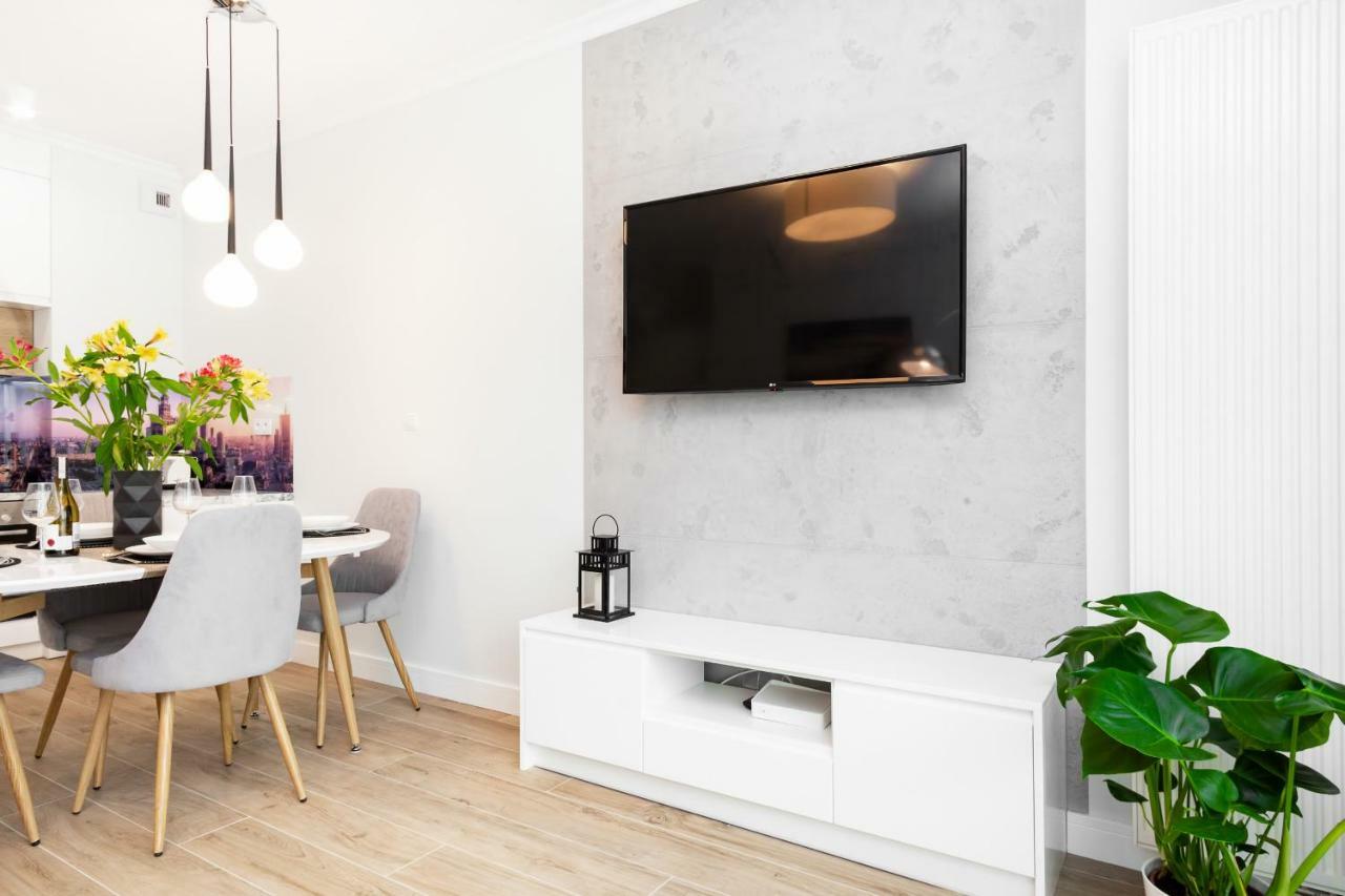 Apartments Warsaw Dzielna By Noclegi Renters Ngoại thất bức ảnh