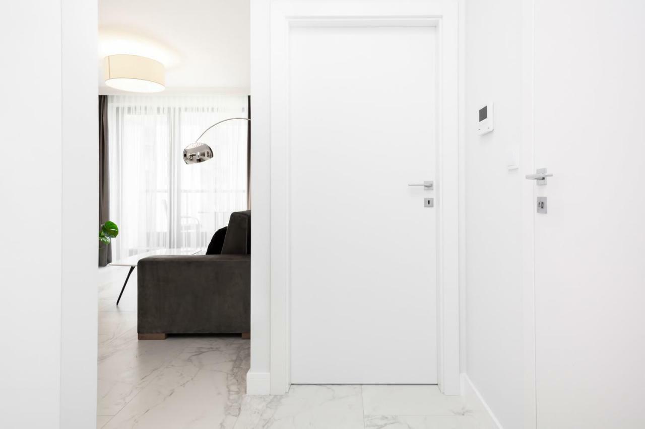 Apartments Warsaw Dzielna By Noclegi Renters Ngoại thất bức ảnh