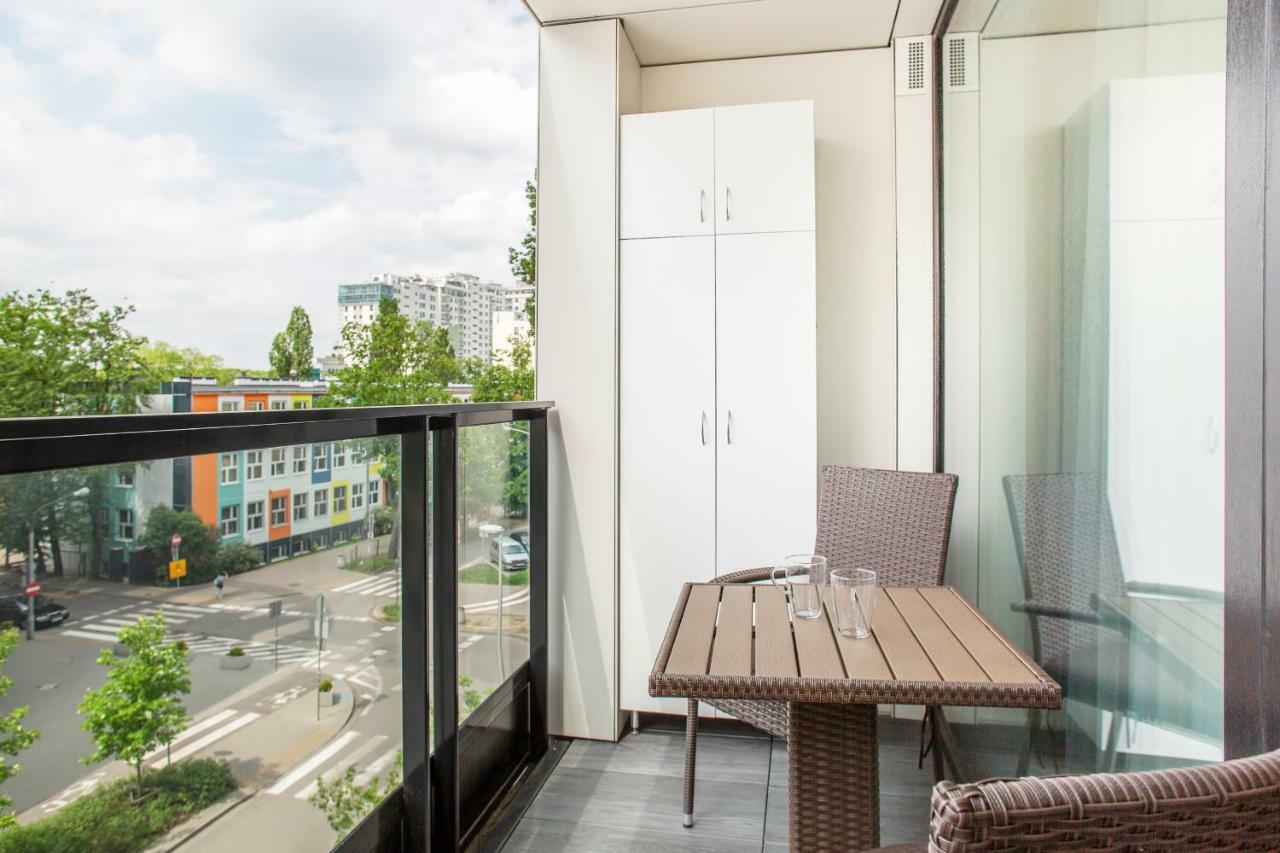 Apartments Warsaw Dzielna By Noclegi Renters Ngoại thất bức ảnh