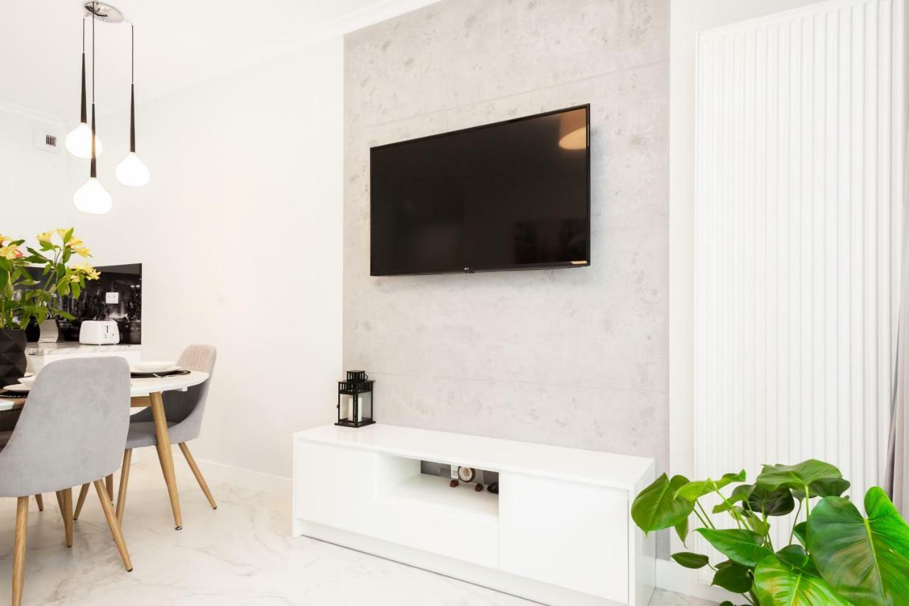 Apartments Warsaw Dzielna By Noclegi Renters Ngoại thất bức ảnh